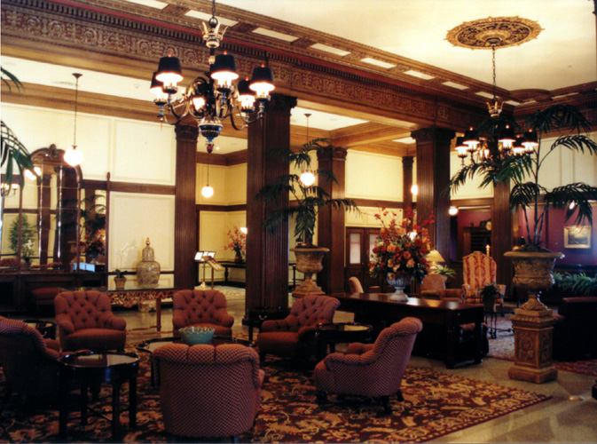 03-MarcusWhitmanHotelLobby